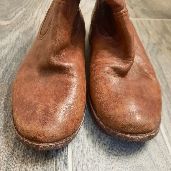 Frye Ann Shortie Boots 6 - Picture 5 of 9